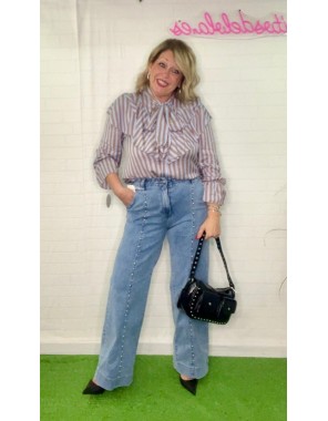 Camisa lazada con volantes