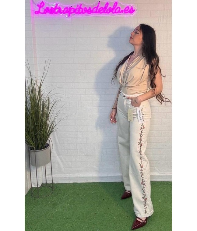 PANTALON BORDADOS