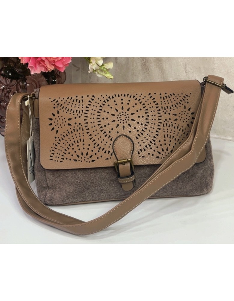 019 BOLSO LABRADO