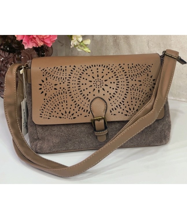 019 BOLSO LABRADO